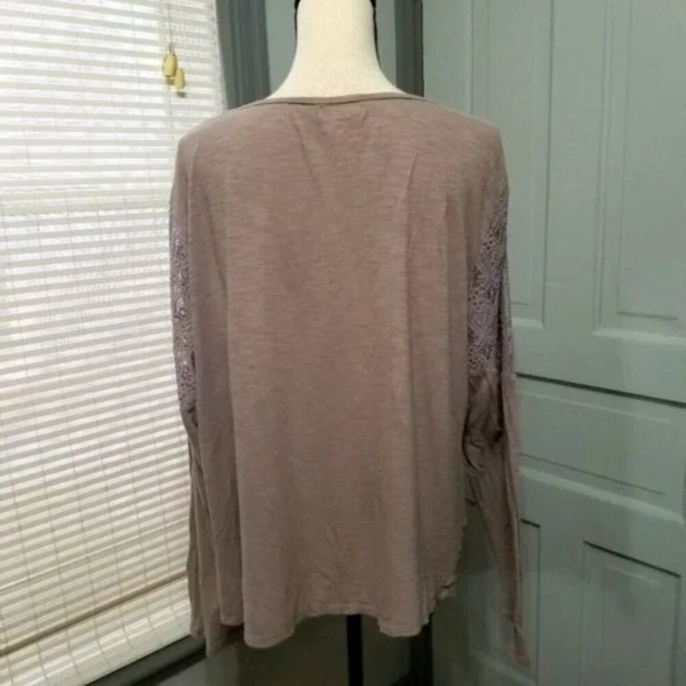 Two plus size pullover casual tops 3X in taupe and sage by Maurices and Chaps - Picture 5 of 14